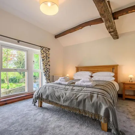 3 Bed In Wigton Oc-88035 Thursby