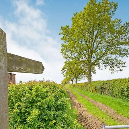 Semesterbostad 3 Bed In Caldbeck 88035 Thursby